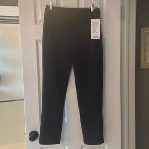 Lululemon On the Move Pant size 6